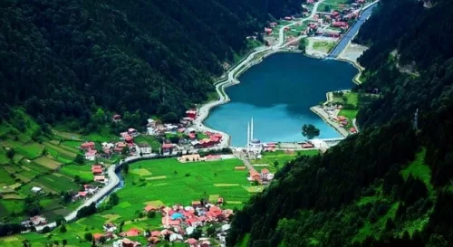 Bodrum Havalimanı Trabzon transfer hizmeti. Konforlu ve güvenli özel ulaşım araçlarıyla Bodrum’dan Trabzon vip transfer hizmeti.